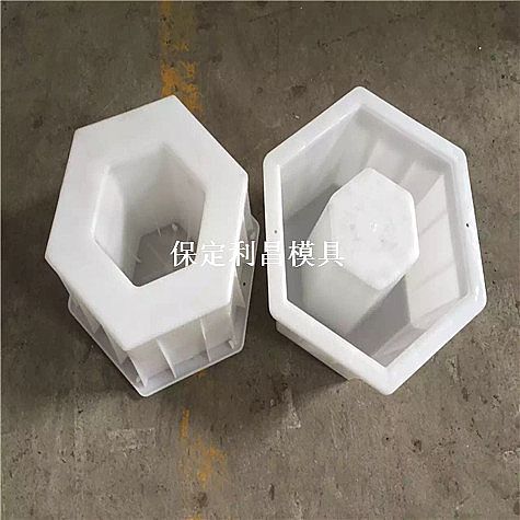 六棱砖模具的设计说明