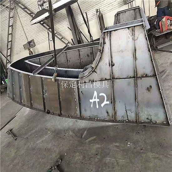 收费岛模具_现浇收费岛模具介绍