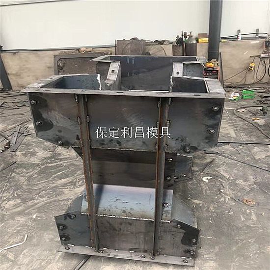 混凝土防浪块模具