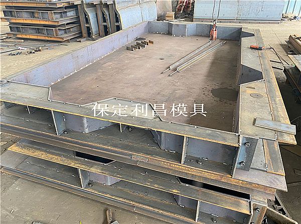 装配式道路板模具的技术支持