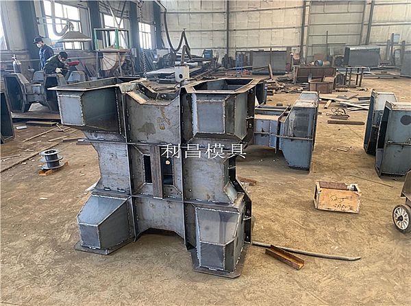 防浪石钢模具