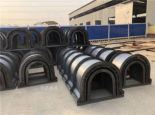 水泥U型槽模具如何提高质量