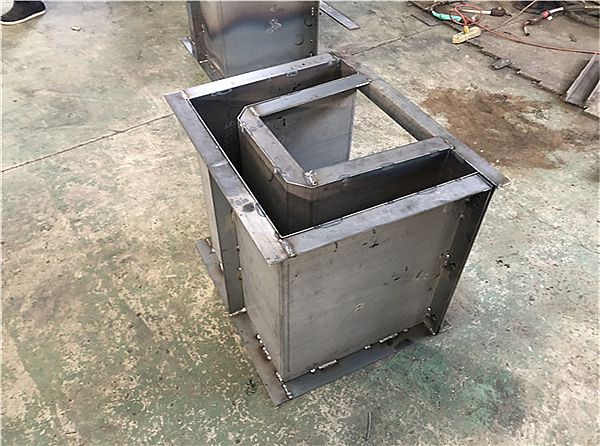 公路边沟模具