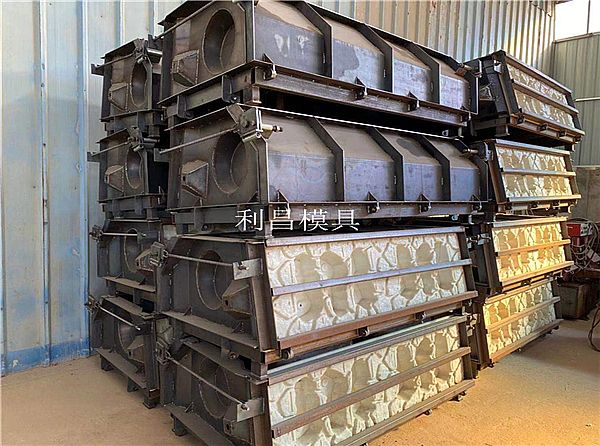 阶梯式生态砌块模具