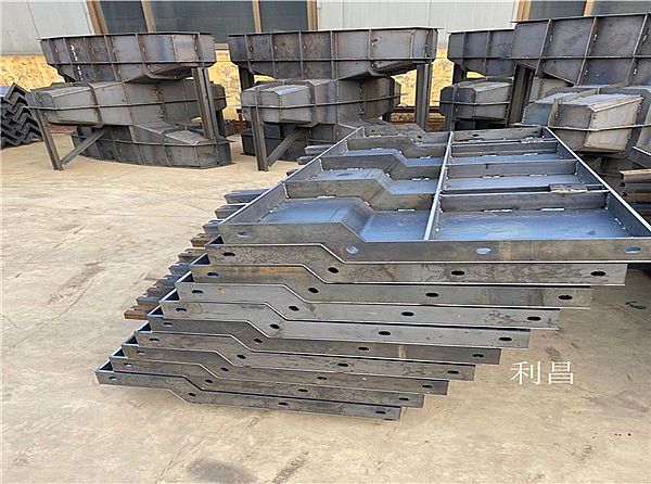 雄安新区防撞墙模具