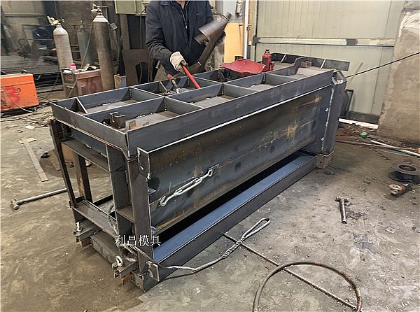 农田水槽模具
