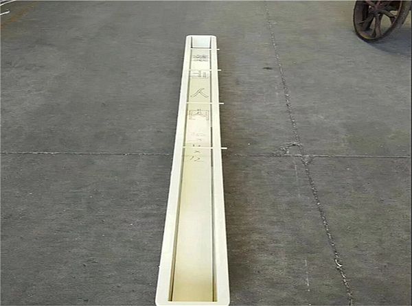 铁丝网立柱模具_简介