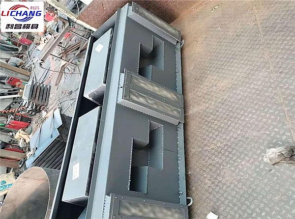 鱼巢式挡土墙模具的介绍