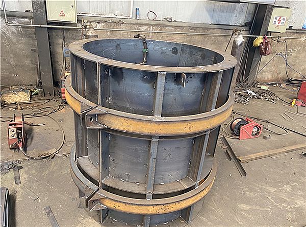 混凝土圆柱模具施工说明及分析