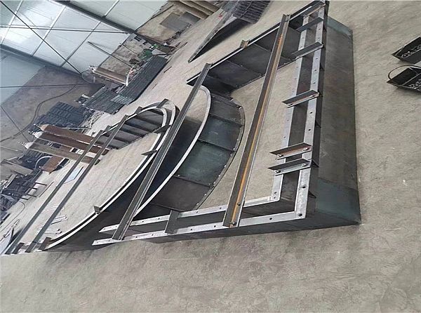 边坡框架梁模具的定义
