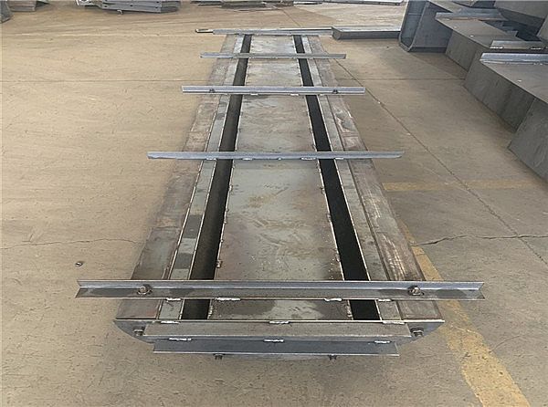 波浪桩模具_定义