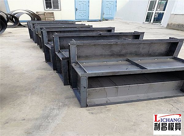 地袱模具_介绍