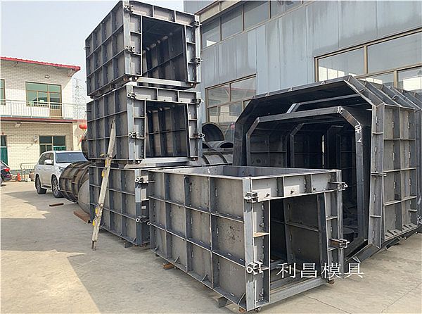 为什么选择矩形渠模具？