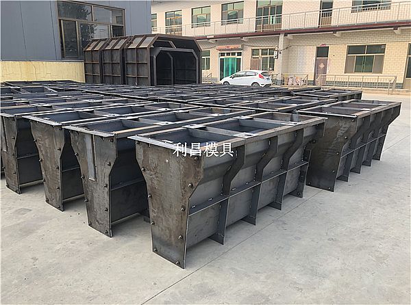 混凝土隔离墩模具_技术与支持