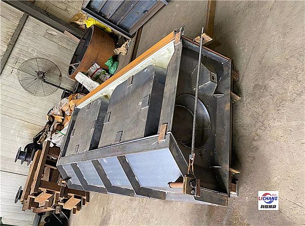 阶梯式生态框模具_技术与分析