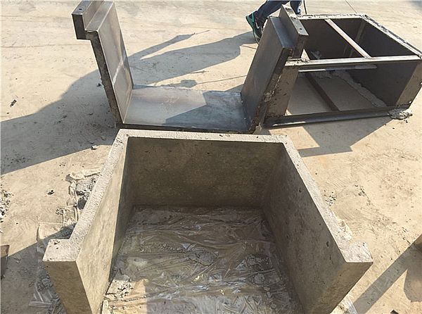 高速公路U型渠模具_介绍