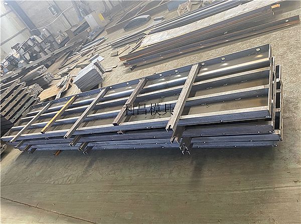 防护墙模具_简介