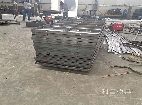 钢结构基础模具_加工方式说明
