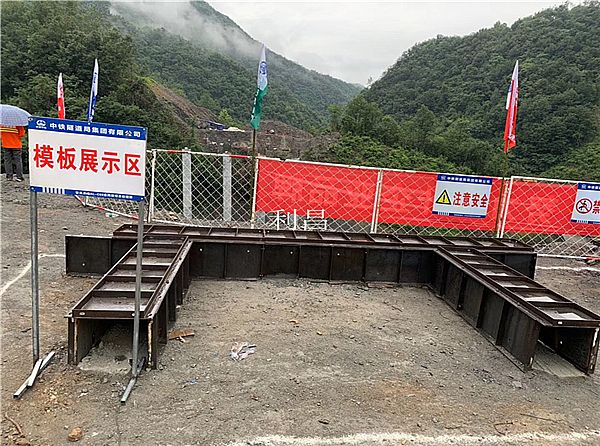 格构梁护坡模板的用途简单介绍