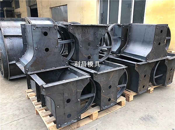 混凝土隔离墩模具_介绍