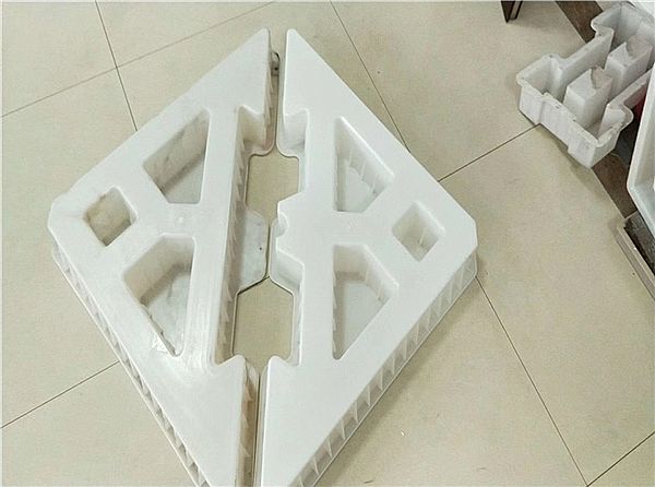 铰链式预制块模具_简介